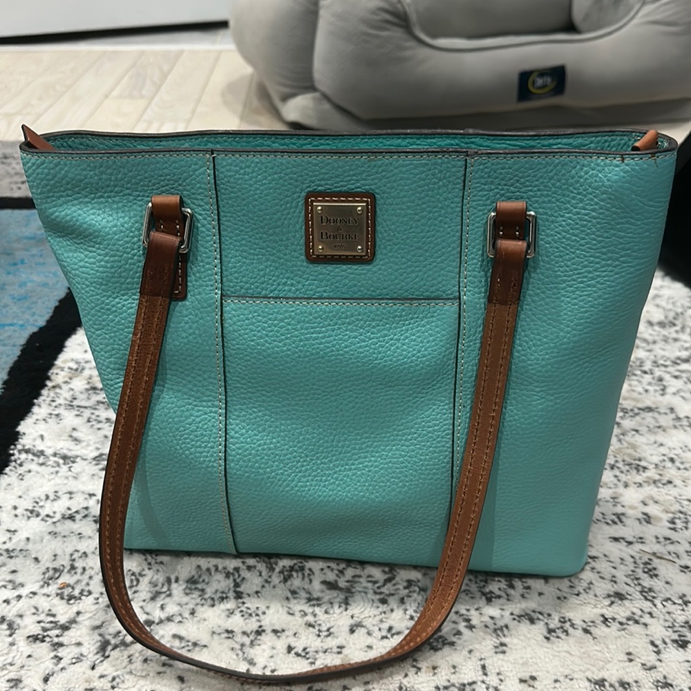 BNWT Dooney & Bourke Teal Purse